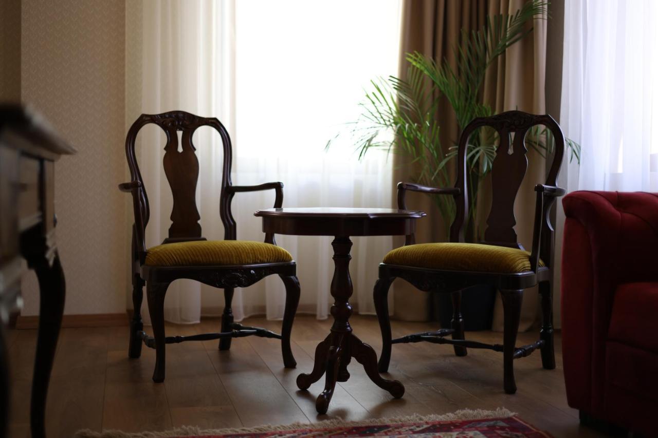 Mukhrantubani Boutique Hotel Tbilissi Extérieur photo
